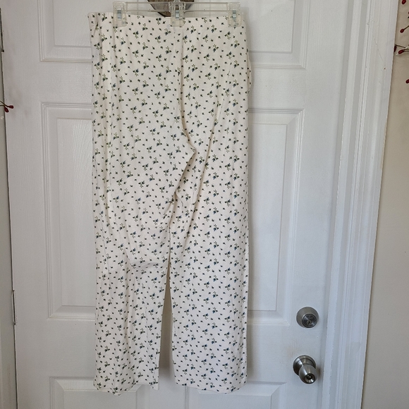 Talbots Woman's Chatham Lightweight Pull on Ankle pants, Size:Large  Color:White - Picture 10 of 12